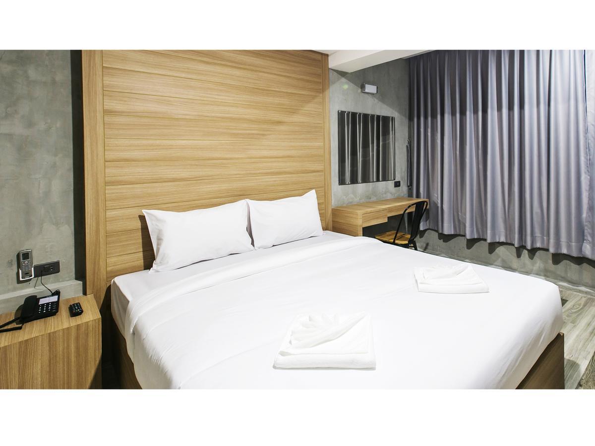 Happy Bou Jomtien Hotel Pattaya Ngoại thất bức ảnh